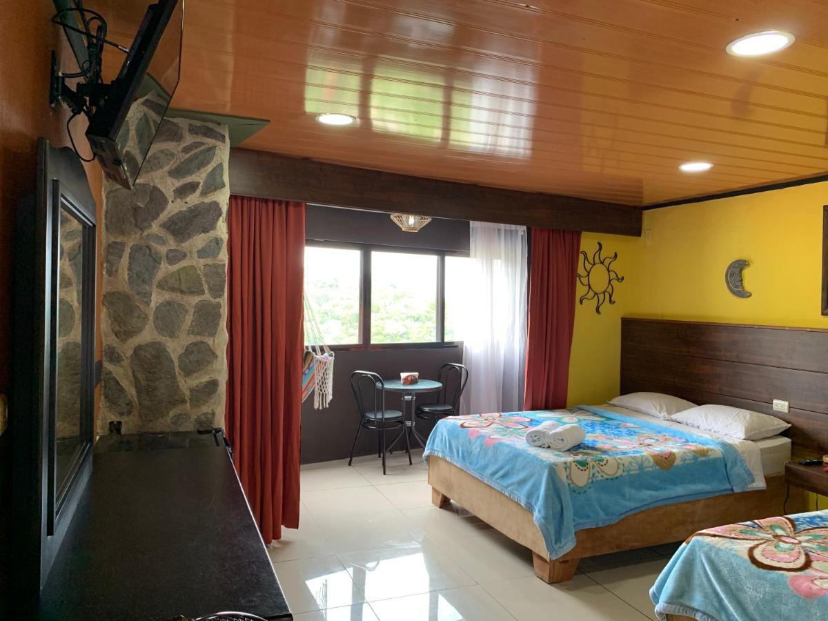 Cabinas Vista Al Golffo Монте-Верде Экстерьер фото