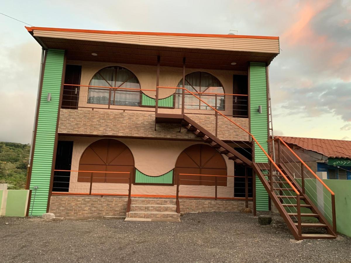 Cabinas Vista Al Golffo Монте-Верде Экстерьер фото