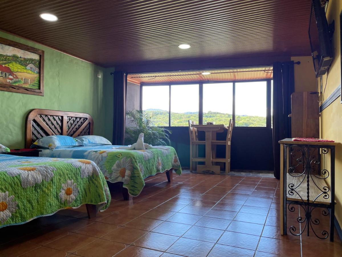 Cabinas Vista Al Golffo Монте-Верде Экстерьер фото